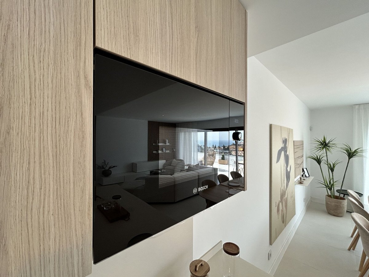 a782c9f6c451cb77961c2c5ad5c74eaf - 6