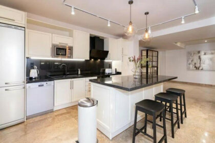 a793a0a19853714a6f8a1475e4899810 - 7