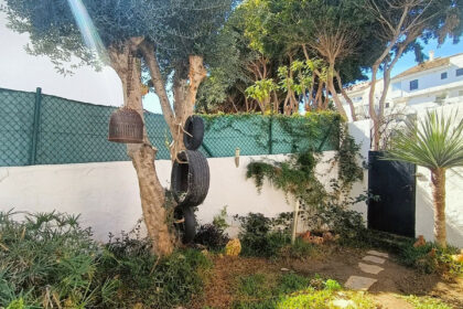 a7a7c522596cfdc7dc71f564d055c409 - 12