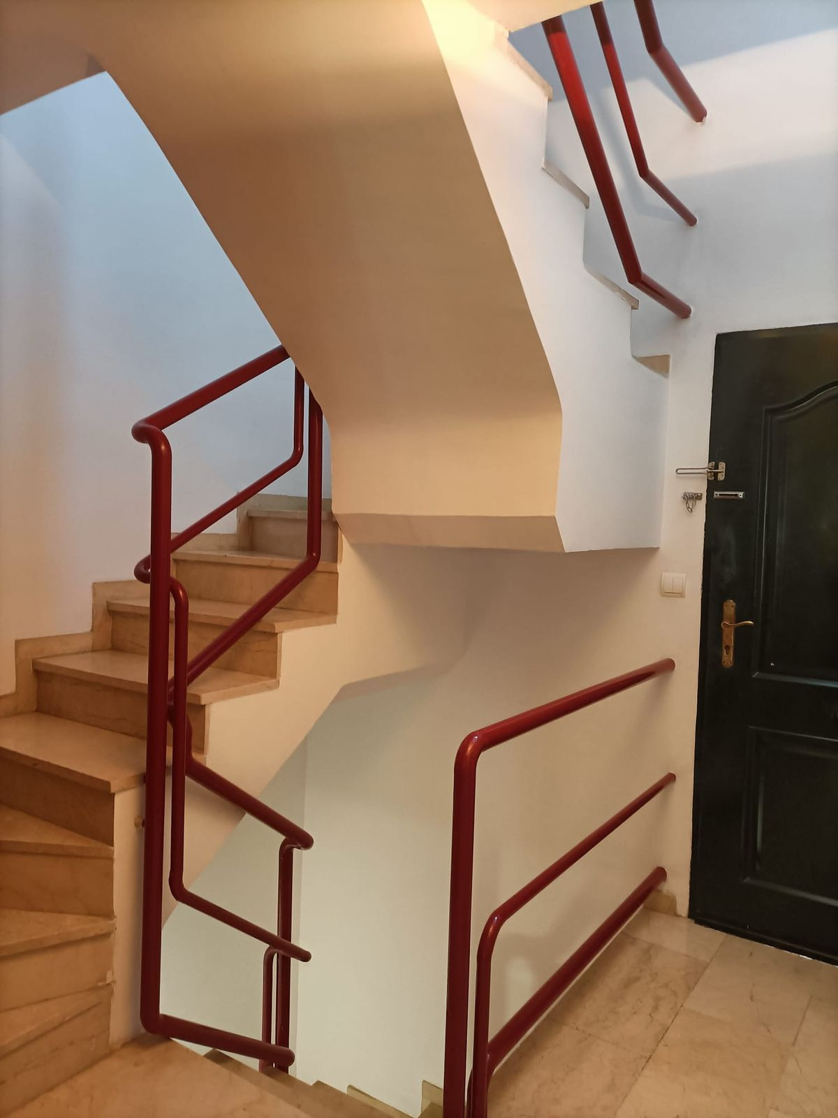 a7a7c522596cfdc7dc71f564d055c409 - 13