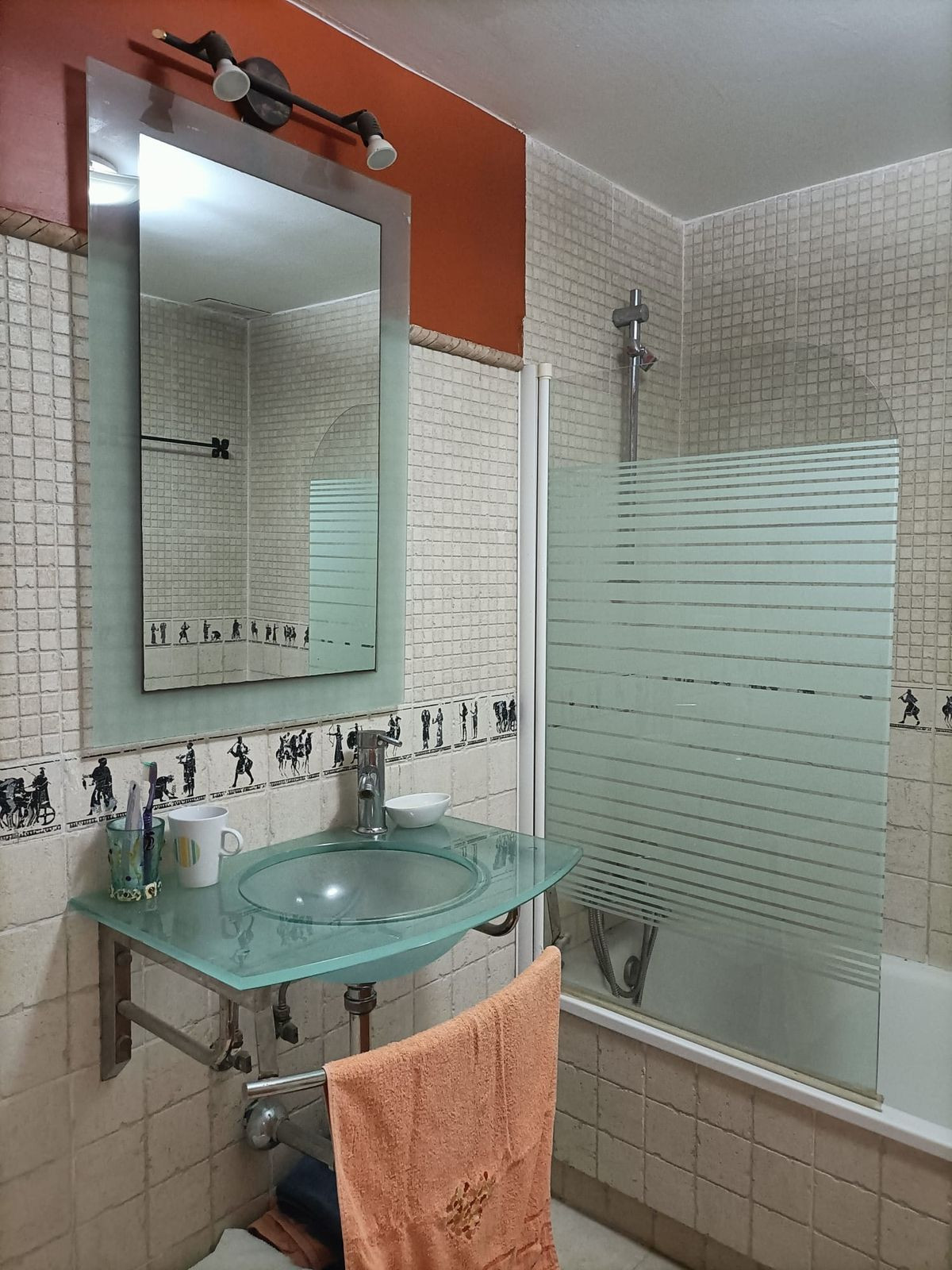 a7a7c522596cfdc7dc71f564d055c409 - 23