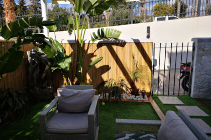 a8fa98026c83b652569c3afe411b0096 - 14