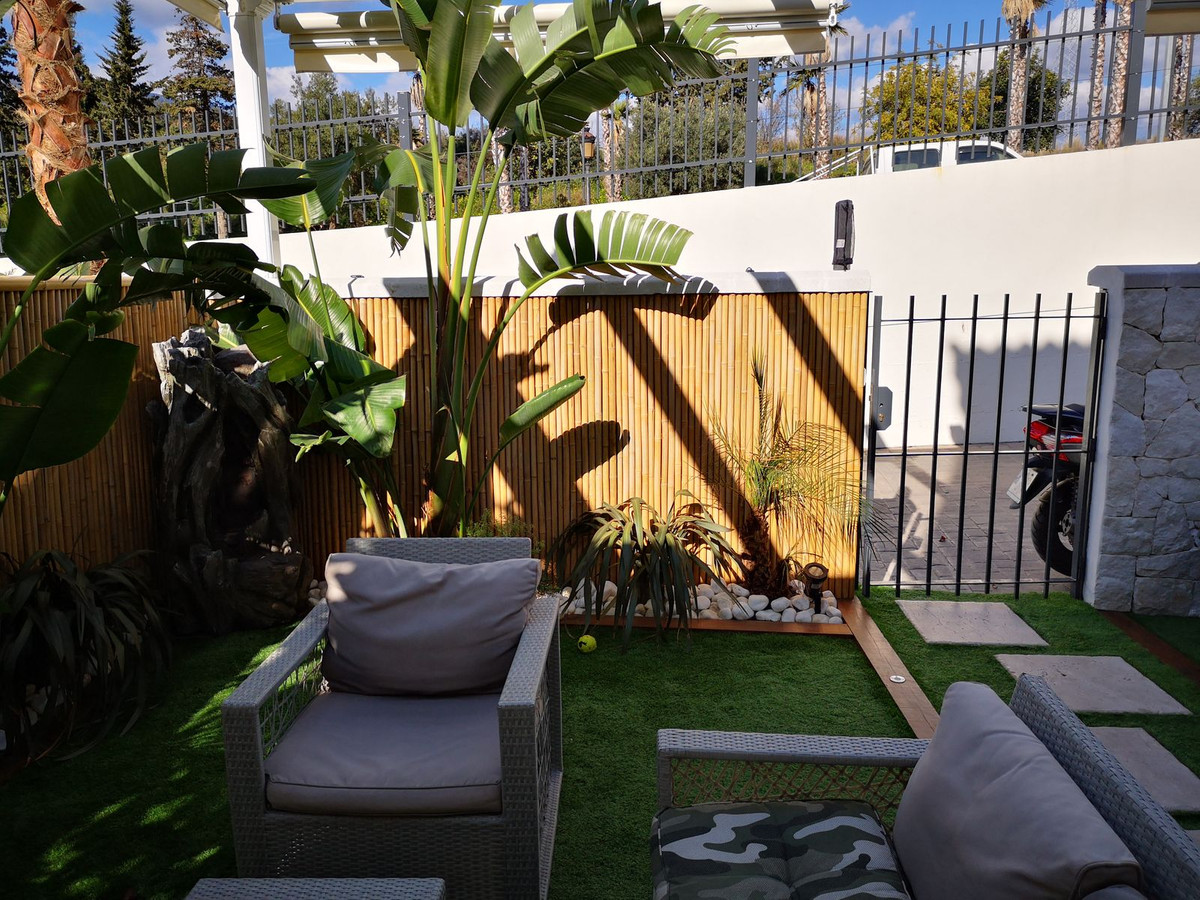 a8fa98026c83b652569c3afe411b0096 - 14