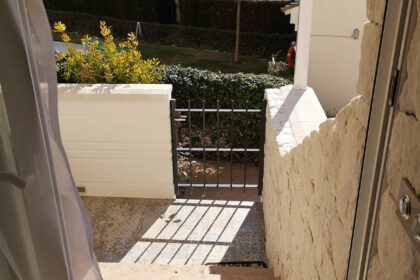 a8fa98026c83b652569c3afe411b0096 - 19