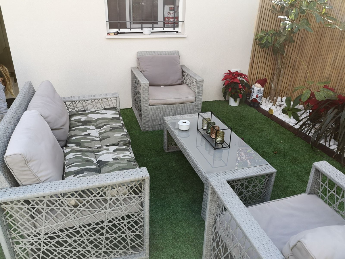 a8fa98026c83b652569c3afe411b0096 - 2