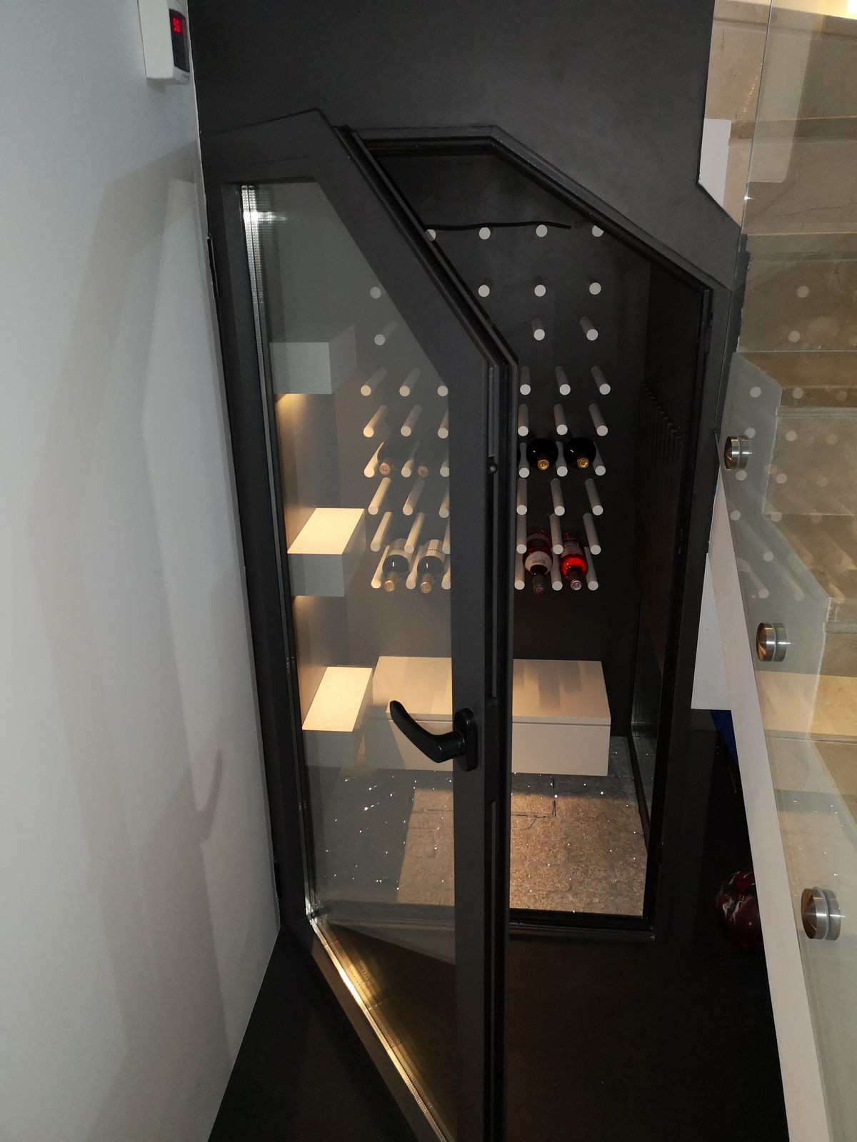 a8fa98026c83b652569c3afe411b0096 - 34