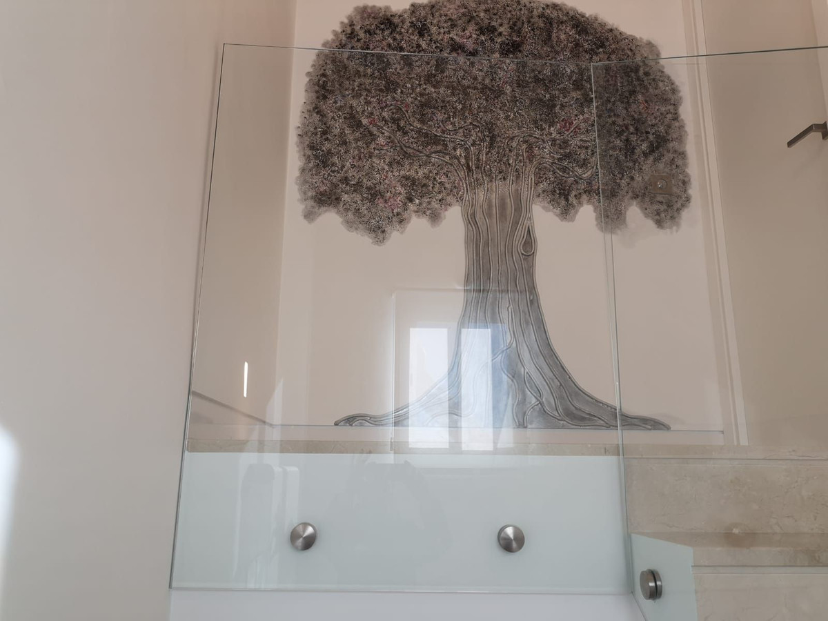 a8fa98026c83b652569c3afe411b0096 - 35