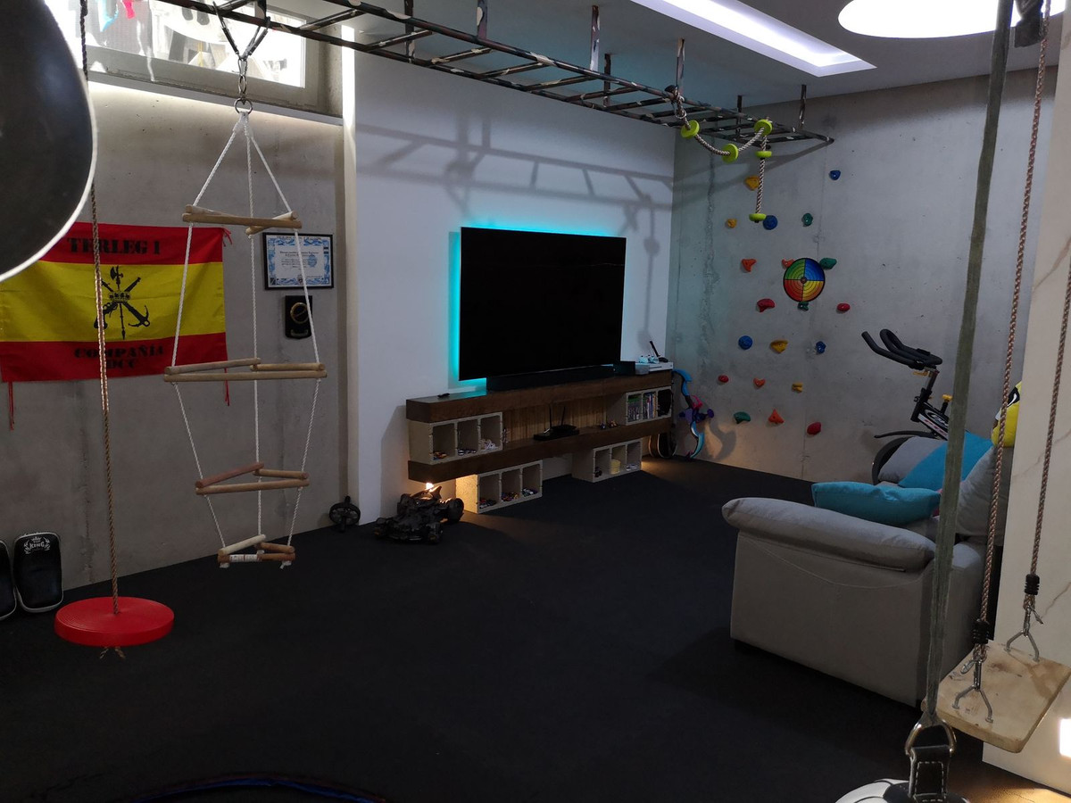 a8fa98026c83b652569c3afe411b0096 - 61