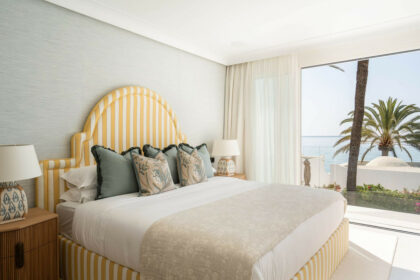 a93d01d1706b3a00f787328990924c4e - 32