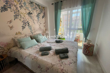 a9528cbcb754388bc5ba04552d6406d9 - 2