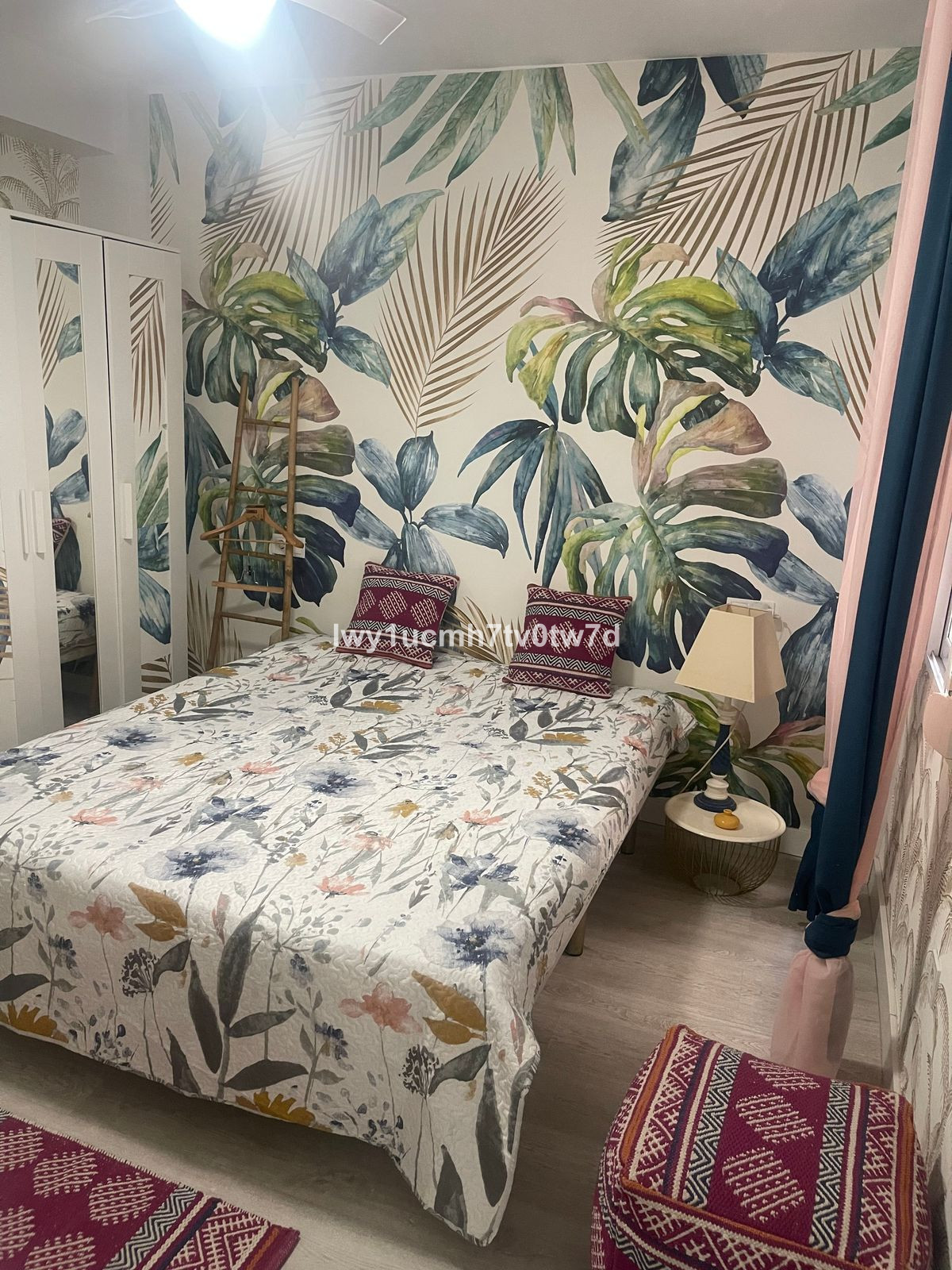 a9528cbcb754388bc5ba04552d6406d9 - 6