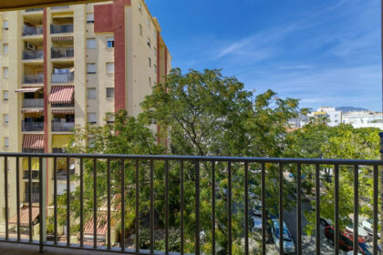 aaa33e0ea7da8ac4dff60e37c6f2bc95 - 16