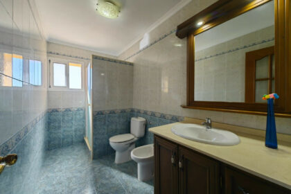 aaa33e0ea7da8ac4dff60e37c6f2bc95 - 5