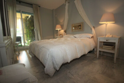 aada5b9b2dac50b2df14881dad2d4441 - 22