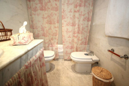 aada5b9b2dac50b2df14881dad2d4441 - 27