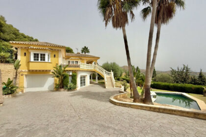 ab16b7552df16b2359eb4ad4b6391bcf - 3