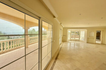 ab16b7552df16b2359eb4ad4b6391bcf - 9