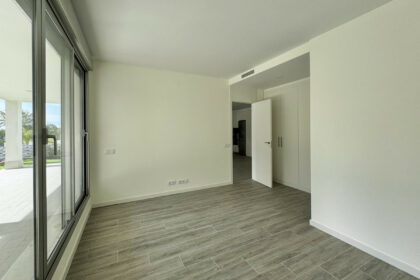 abdf3d9d5bbe15b517a70ea4d9d92f70 - 11