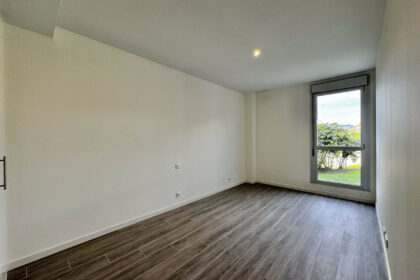 abdf3d9d5bbe15b517a70ea4d9d92f70 - 12