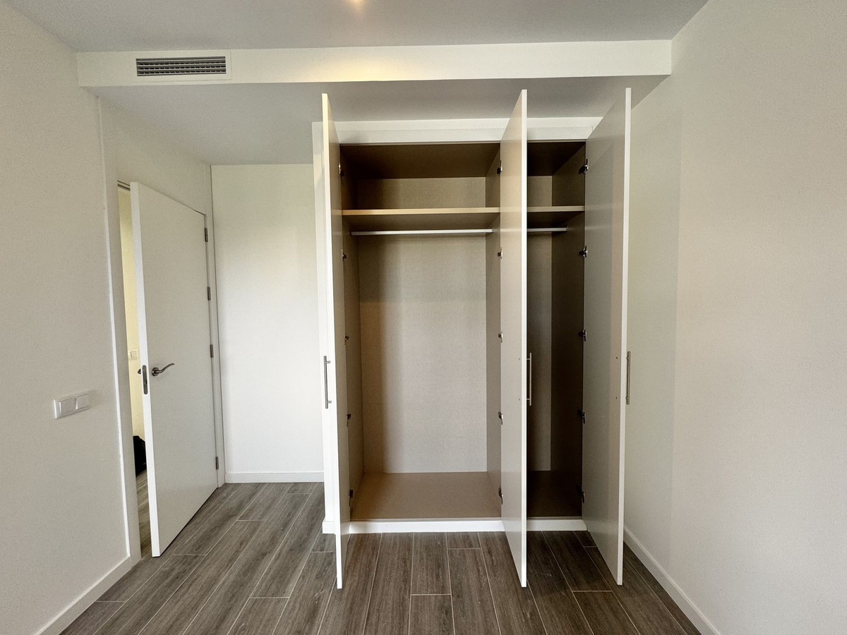 abdf3d9d5bbe15b517a70ea4d9d92f70 - 14