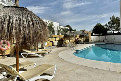 abdf3d9d5bbe15b517a70ea4d9d92f70 - 24