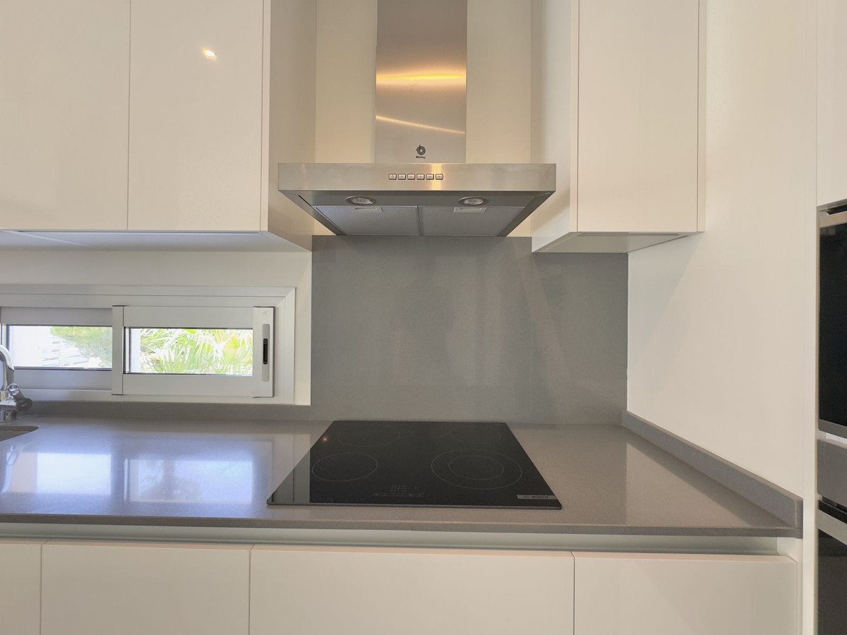 abdf3d9d5bbe15b517a70ea4d9d92f70 - 9