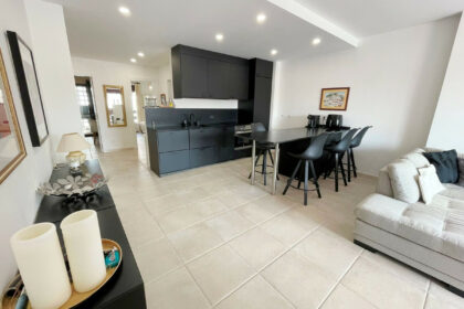 abfa346105ca900edc369e78e794a8d1 - 13