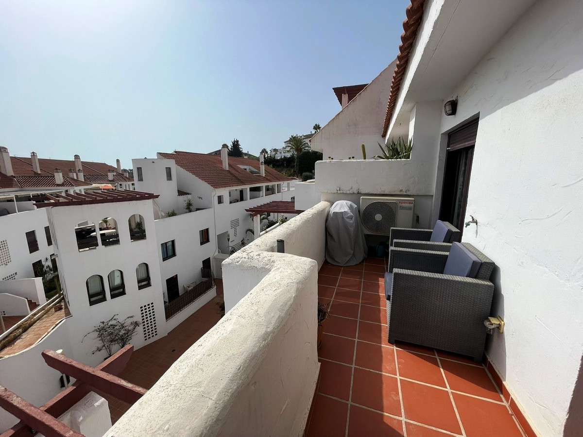 abfa346105ca900edc369e78e794a8d1 - 16