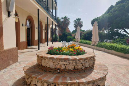 ac4f2b1fdf06e8bcd77cbfcb80998f33 - 23