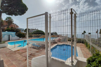 ac4f2b1fdf06e8bcd77cbfcb80998f33 - 24