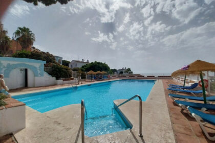 ac4f2b1fdf06e8bcd77cbfcb80998f33 - 33