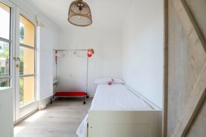 ac609927ce9c7beabecf2fd1b4af0aaa - 28