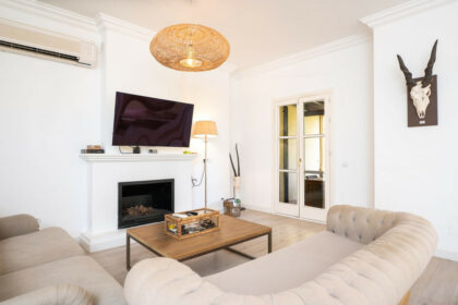 ac609927ce9c7beabecf2fd1b4af0aaa - 9