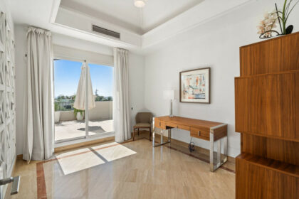 ac6120b1d45a5b003ef8b36fb391fed6 - 19