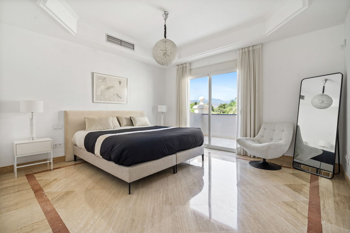 ac6120b1d45a5b003ef8b36fb391fed6 - 23