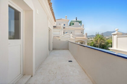 ac6120b1d45a5b003ef8b36fb391fed6 - 26