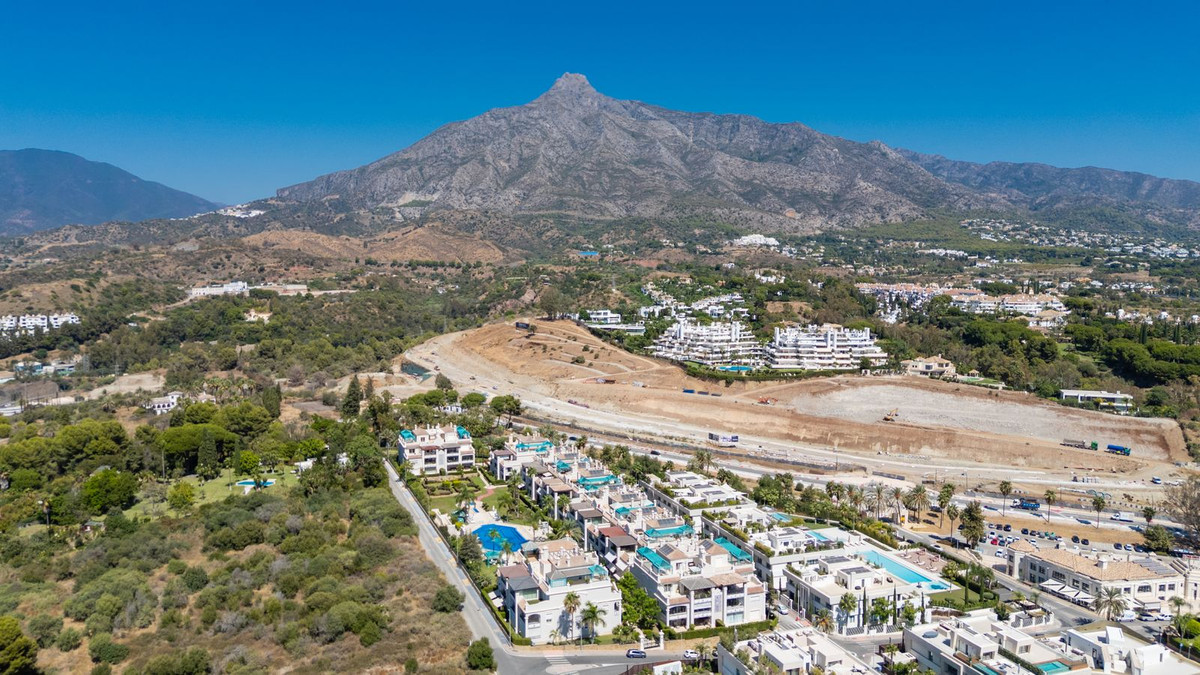 ac6120b1d45a5b003ef8b36fb391fed6 - 32