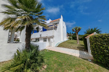 ac8e92c4520fcbc81ca0d1b5dfd1ce64 - 1