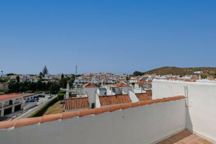 ac8e92c4520fcbc81ca0d1b5dfd1ce64 - 18