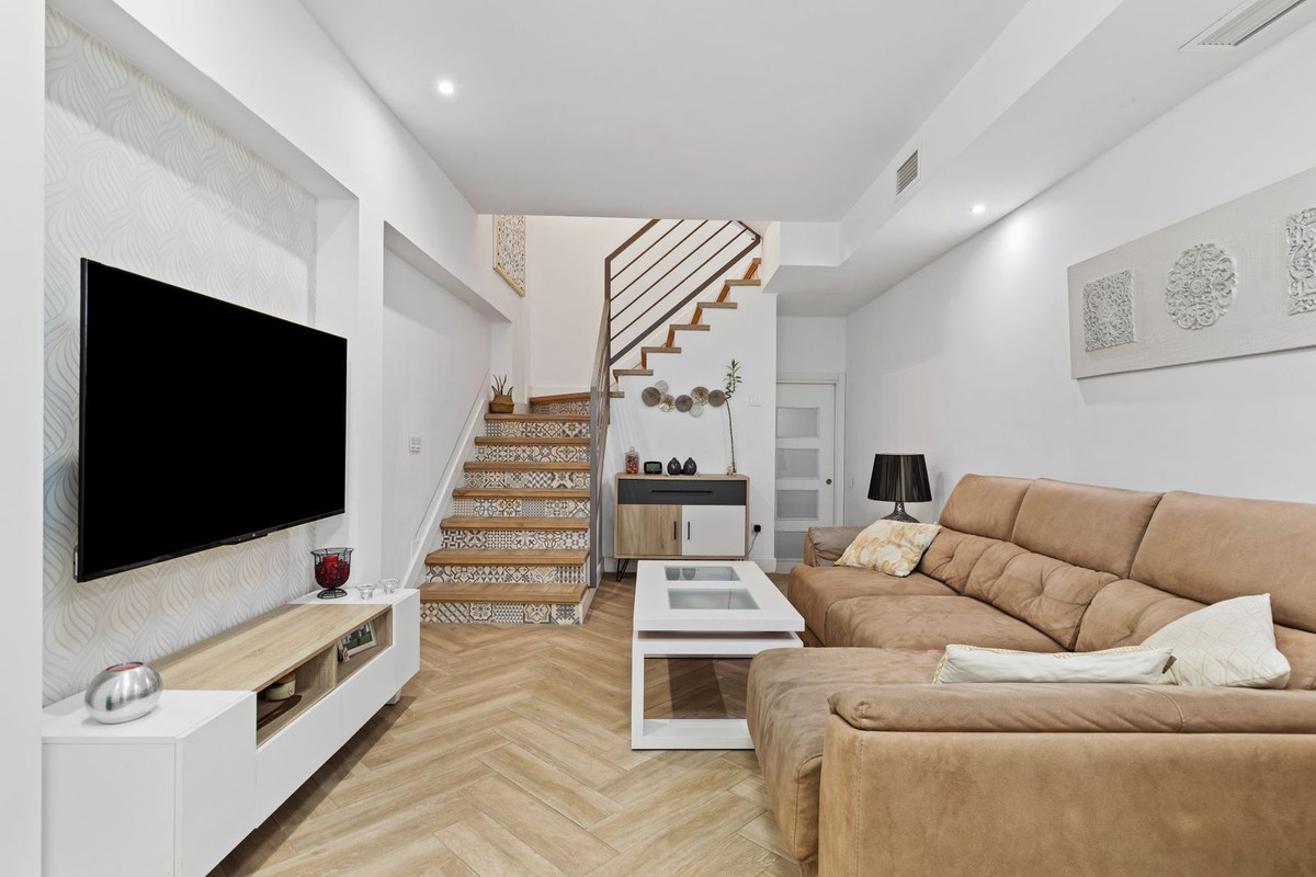 acaf16ae3ef1f80f75616c1cdcd3bbf1 - 27