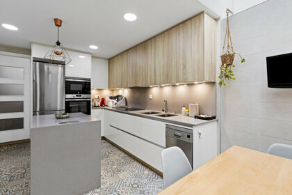 acaf16ae3ef1f80f75616c1cdcd3bbf1 - 30