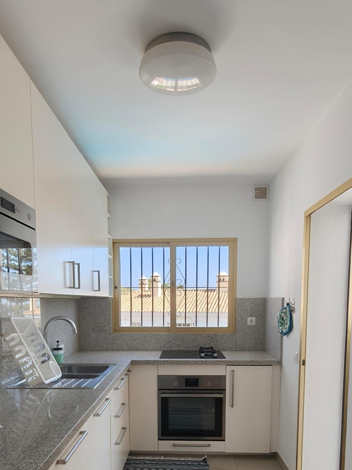 ace76f3b7ce6339ba1e9fe5fe1712534 - 14