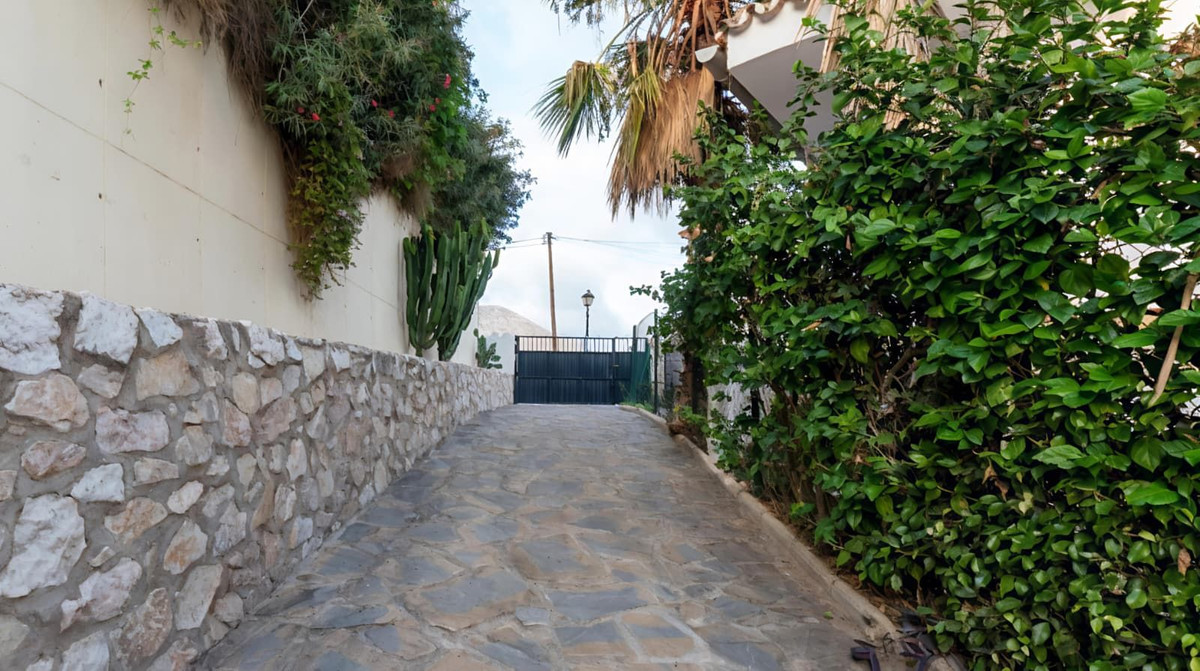 ace76f3b7ce6339ba1e9fe5fe1712534 - 5