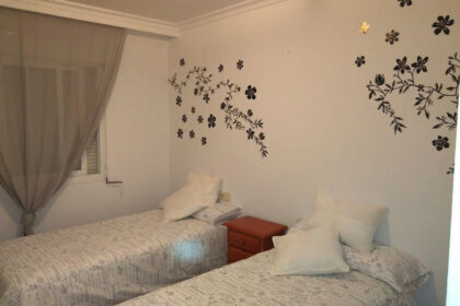 adb124ea3cfda63956d80ca610041d5a - 11