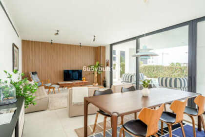 ade0323b18abda31b4cea69c233a4d79 - 4