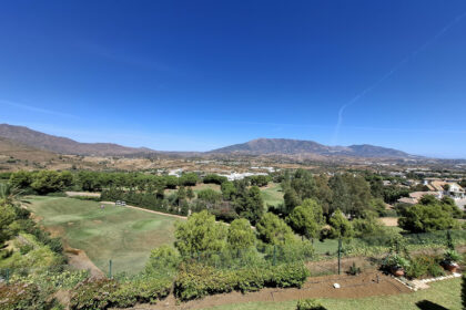 adeeee501a2aade5ea1057bc6b36862e - 1