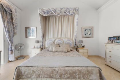 adf73979b8d03fe959b6fc8b2bbfdd85 - 17