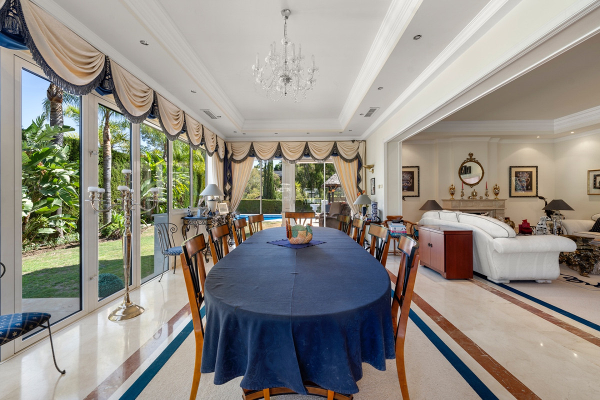 adf73979b8d03fe959b6fc8b2bbfdd85 - 20