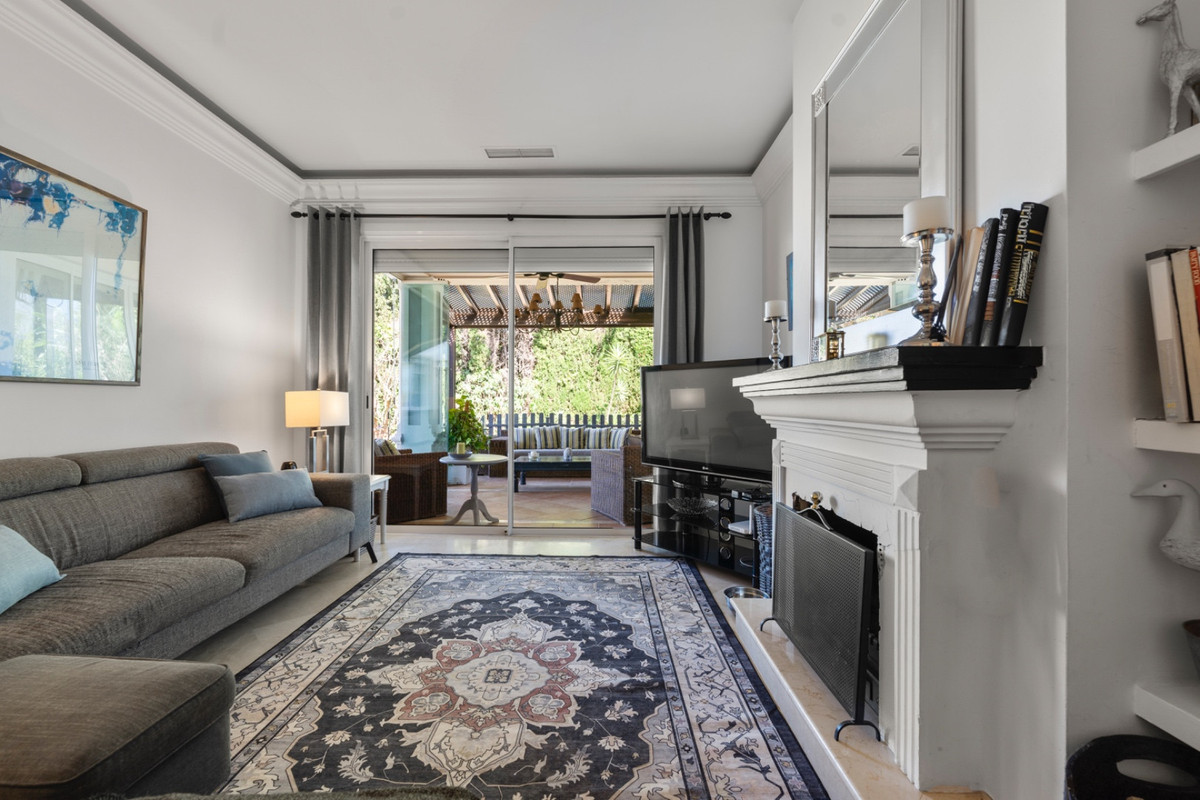 adf73979b8d03fe959b6fc8b2bbfdd85 - 45