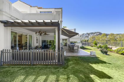 adf73979b8d03fe959b6fc8b2bbfdd85 - 51